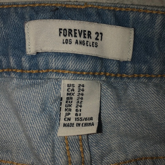 Ripped mom jeans - Picture 3 of 5